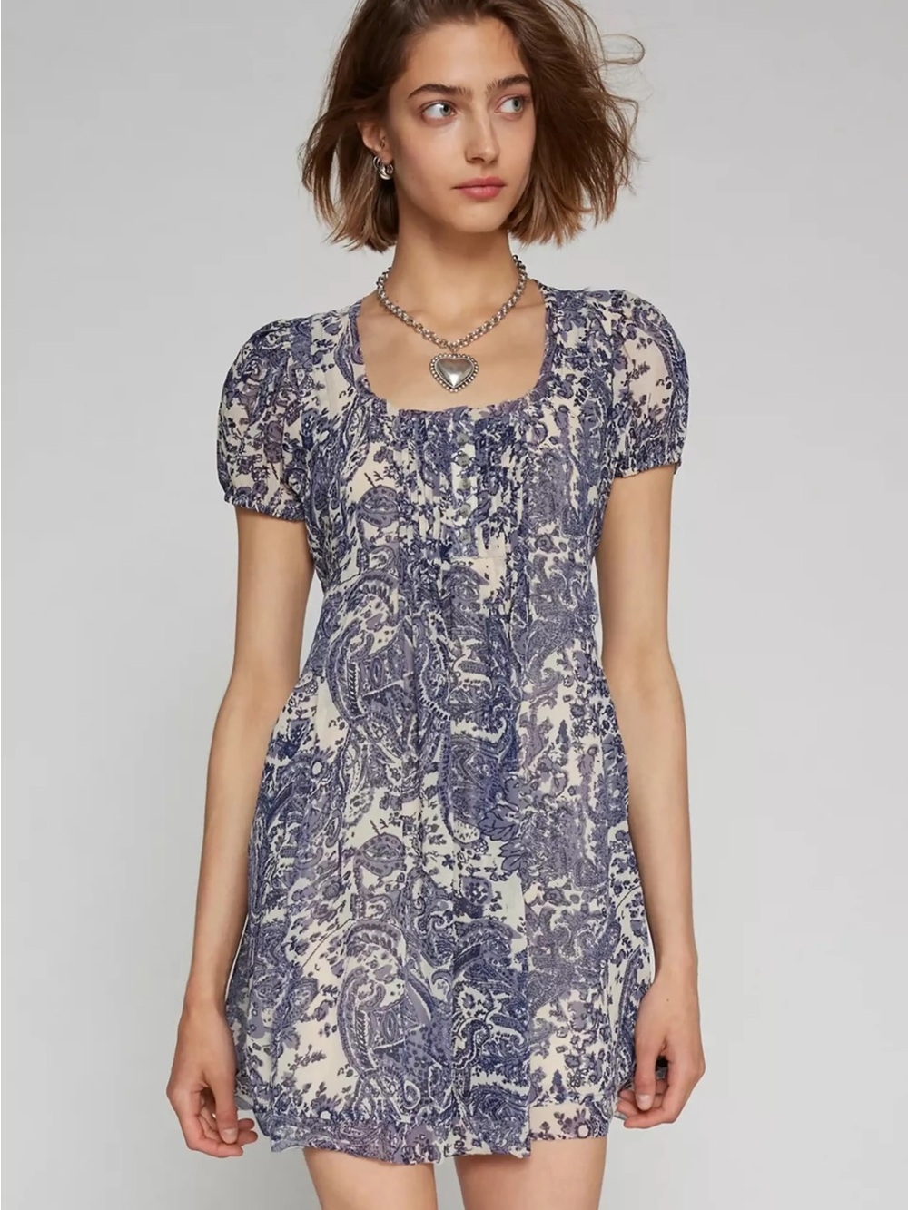 Amrita Singh Cream and Blue Paisley Short Dress